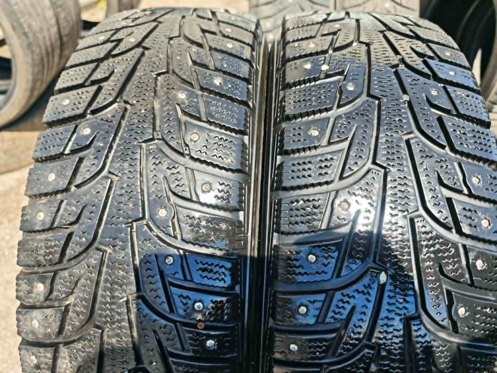 naastrehv Hankook WINTER I*PIKE RS 2 W429