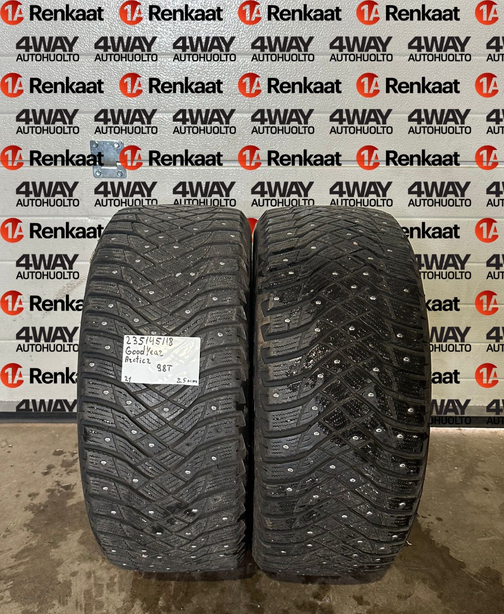 naastrehv Goodyear Ultra Grip Arctic 2