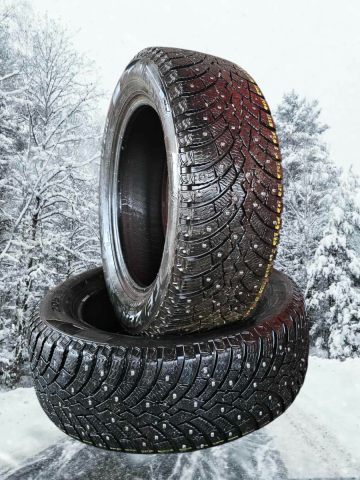 Winter studded Pirelli Winter Ice Zero 2