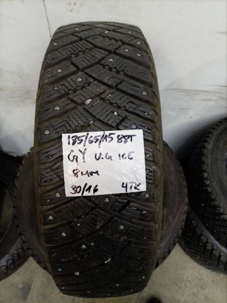 naastrehv Goodyear Ultra Grip Ice Arctic