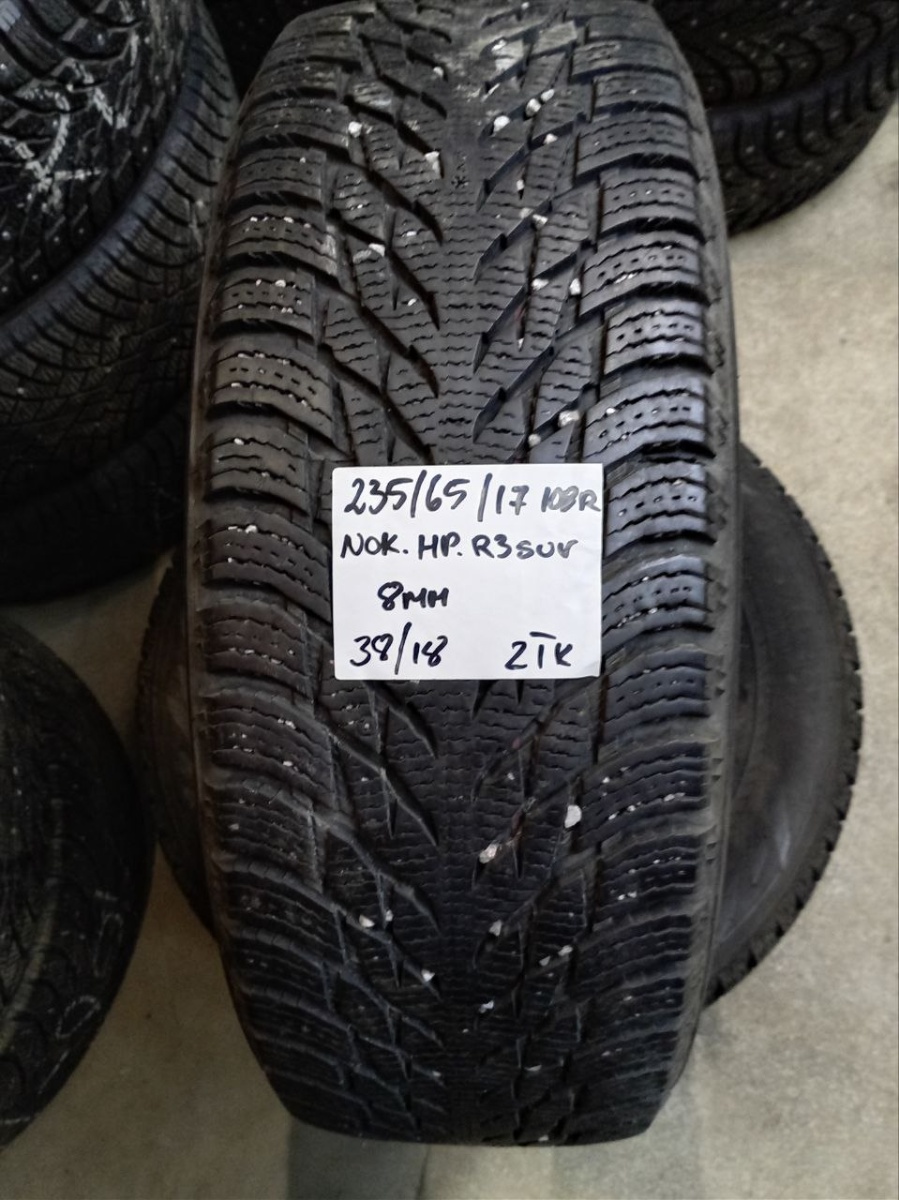 lamellrehv Nokian Hakkapeliitta R3 SUV