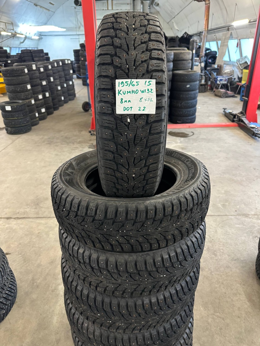 naastrehv Kumho Winter Craft Ice WI32 DOT2017-22