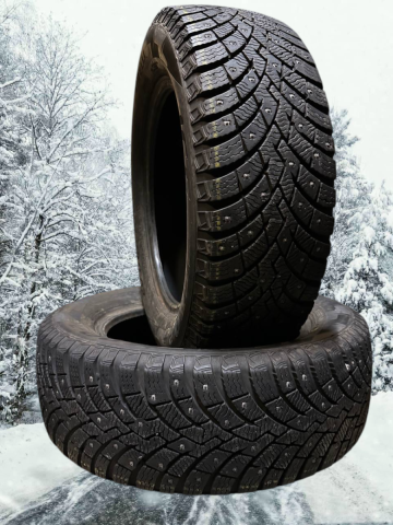 Winter studded Pirelli Winter Ice Zero 2