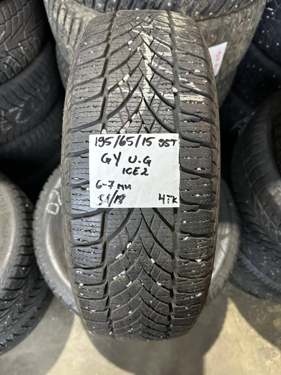 lamellrehv Goodyear UltraGrip Ice 2