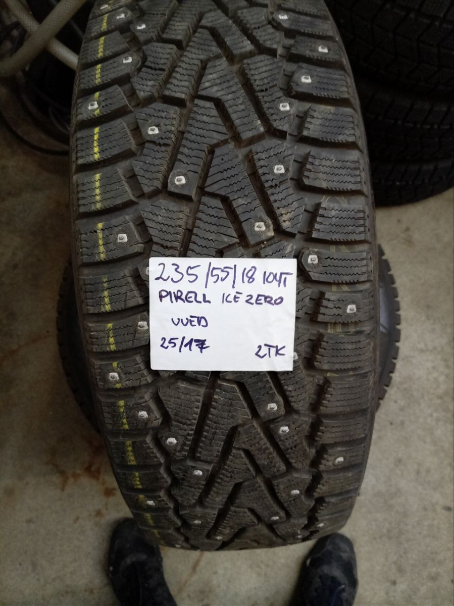 naastrehv Pirelli WINTER ICE ZERO