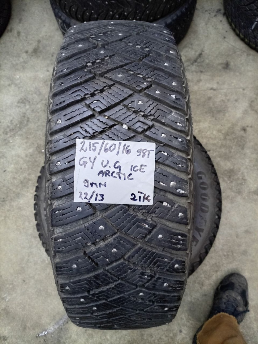 naastrehv Goodyear Ultra Grip Ice Arctic