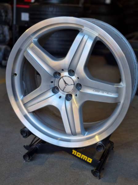 <font face='Tahoma'>vieglmetāla diski</font> Mercedes-Benz AMG Demo