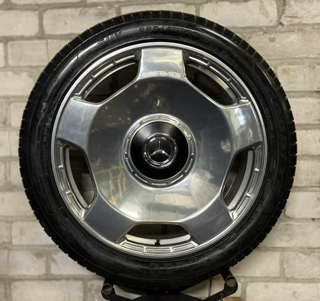 <font face='Tahoma'>vieglmetāla diski</font> Mercedes Benz AMG Original DEMO