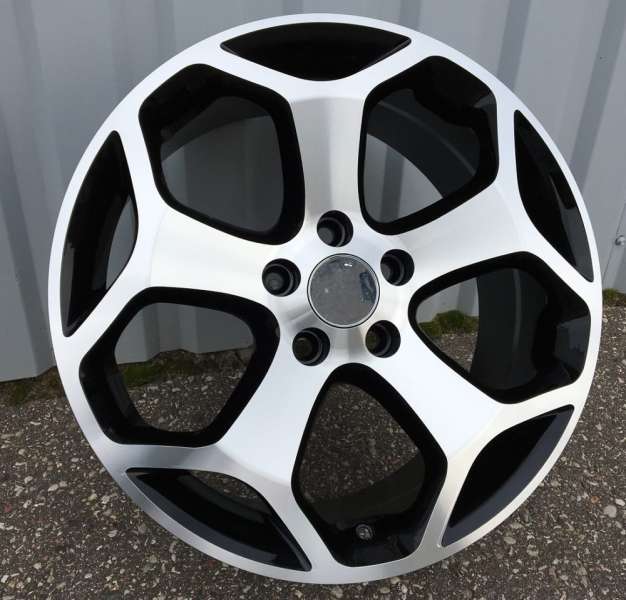 <font face='Tahoma'>vieglmetāla diski</font> JIL Wheels QC507BlackPoli