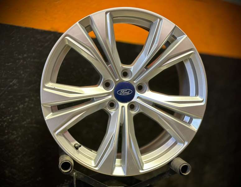 <font face='Tahoma'>vieglmetāla diski</font> Ford Original