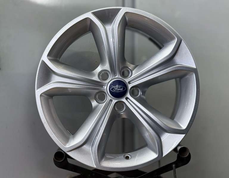 <font face='Tahoma'>vieglmetāla diski</font> Ford Original
