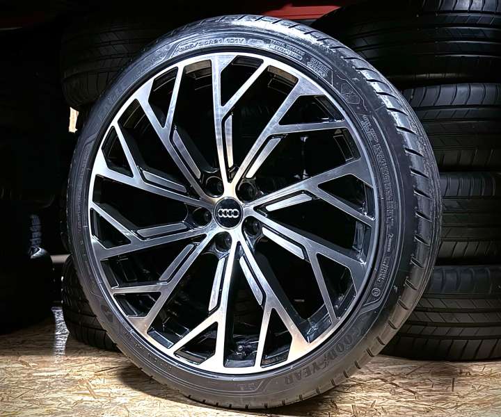 <font face='Tahoma'>vieglmetāla diski</font> Audi A8 S8 DEMO