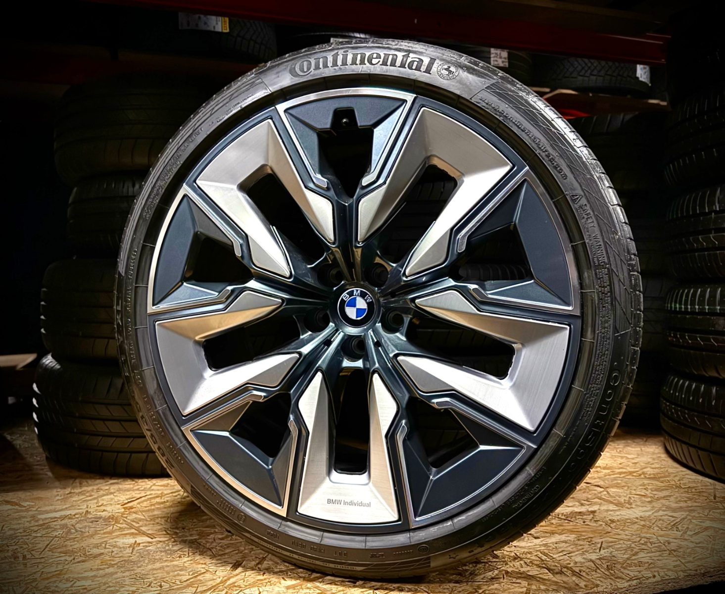 valuveljed BMW 7 DEMO