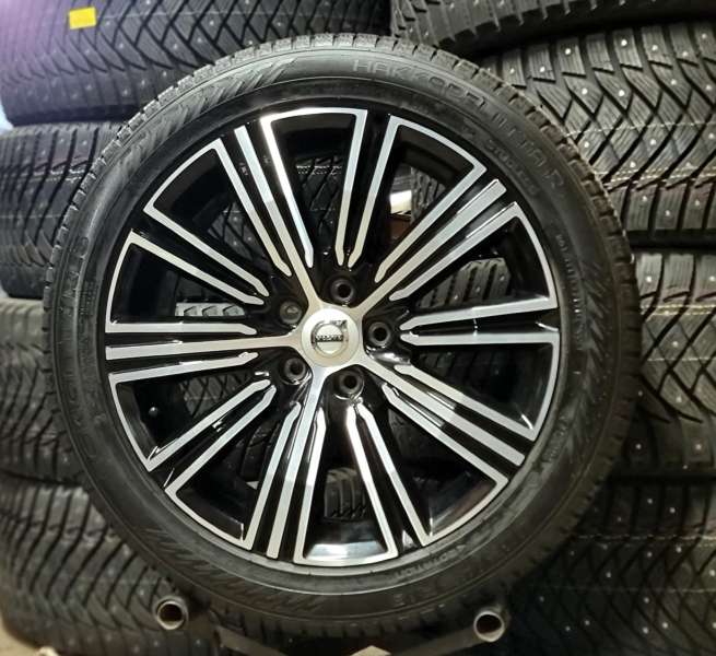 <font face='Tahoma'>vieglmetāla diski</font> Volvo Original