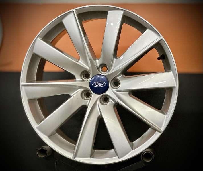 <font face='Tahoma'>vieglmetāla diski</font> Ford Original
