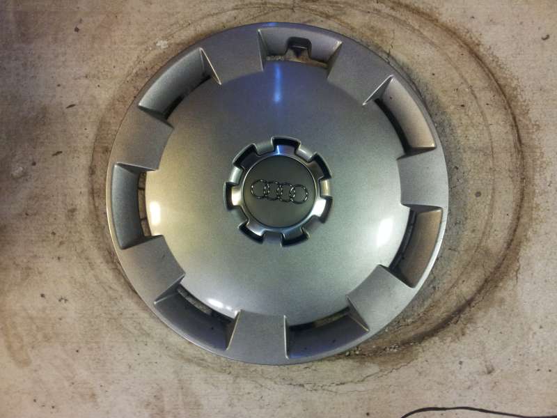 <font face='Tahoma'>riteņu pārsegi</font> Audi Originaal