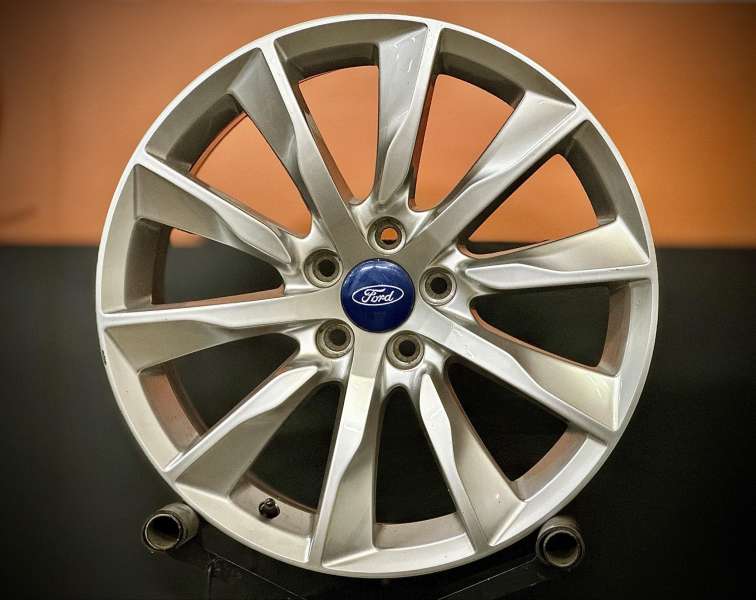 <font face='Tahoma'>vieglmetāla diski</font> Ford Original