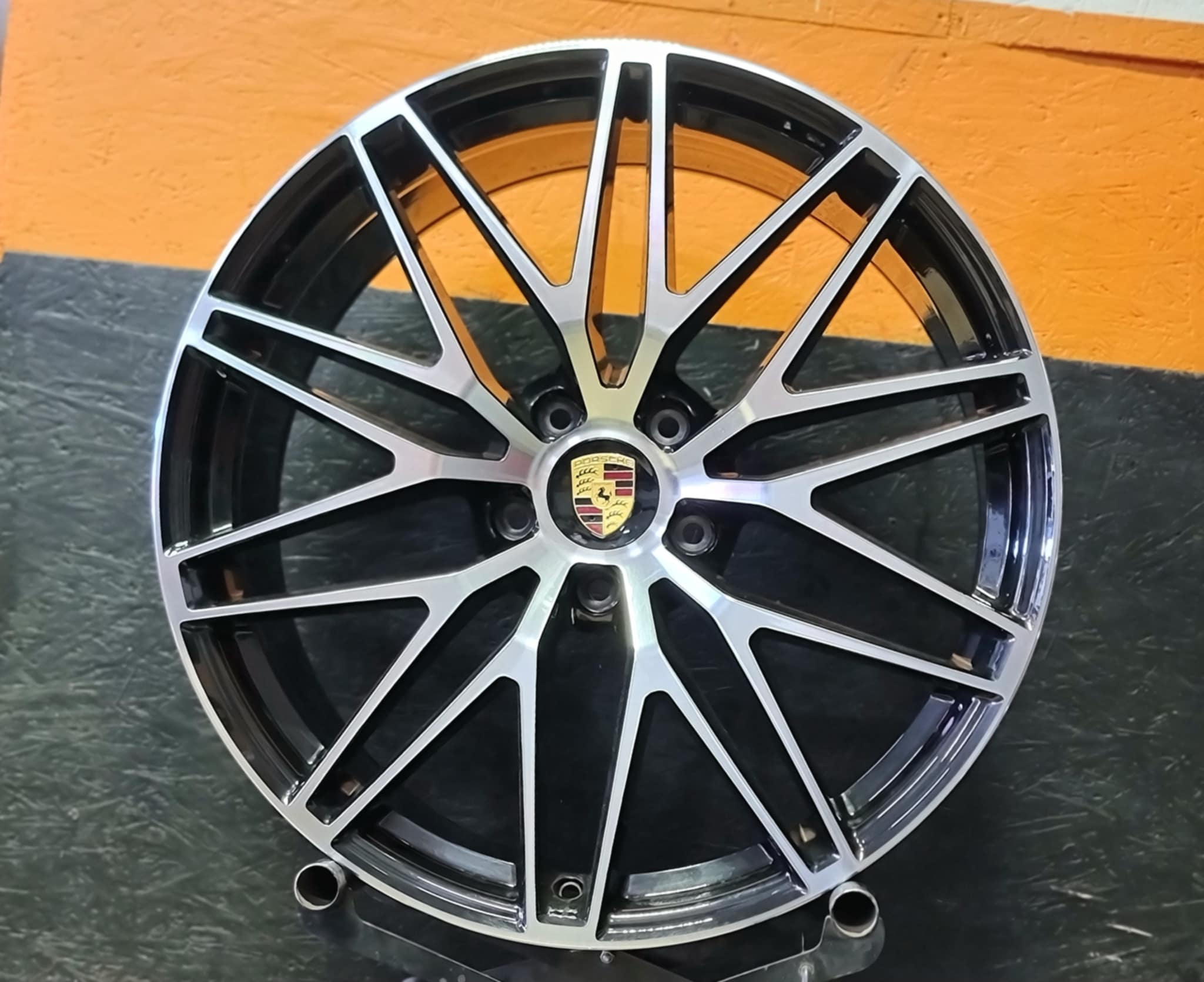 valuveljed Porsche Macan DEMO