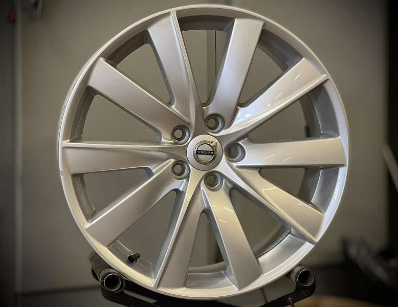 <font face='Tahoma'>vieglmetāla diski</font> Volvo Volvo originaal