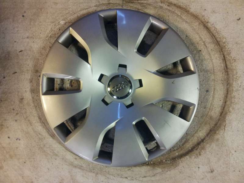 <font face='Tahoma'>riteņu pārsegi</font> Audi Originaal